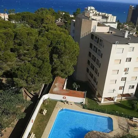 Laeyras A 300 M De La Playa Apartment
